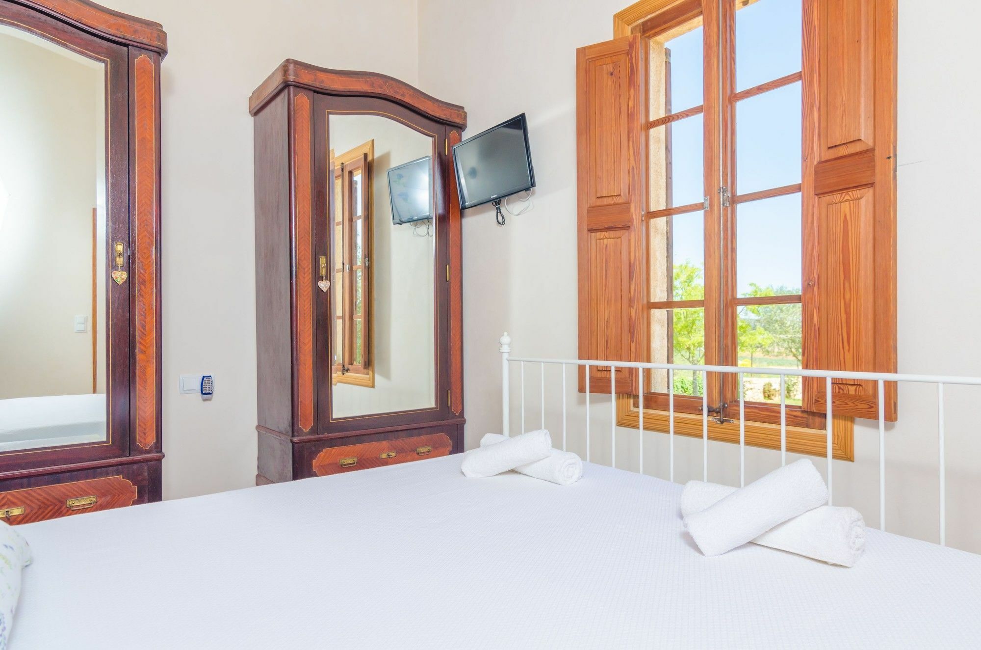 Hotel Es Caparo à Manacor  Extérieur photo